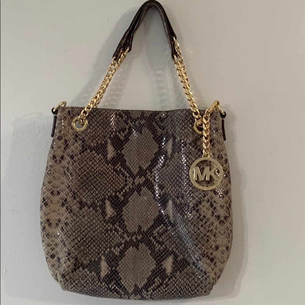 Michael Kors Hobo Bag